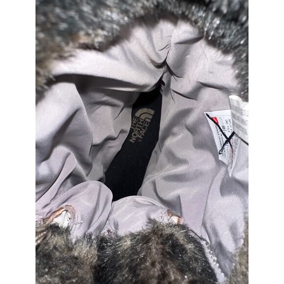 The North Face Nuptse Icepick down filled puffer fur women’s winter boots 7 - Picture 13 of 13